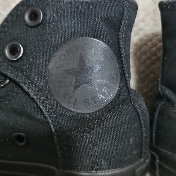 💙Kids Converse High-Top Sneakers - Picture 2 of 8